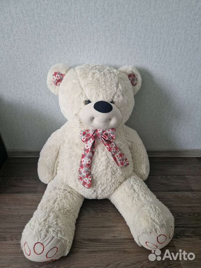 Плюшевый мишка