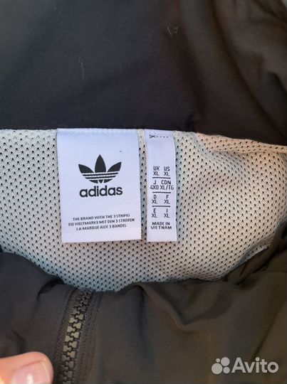 Ветровка Adidas