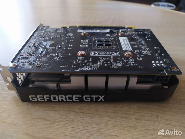 Видеокарта GTX 1650 super 4GB