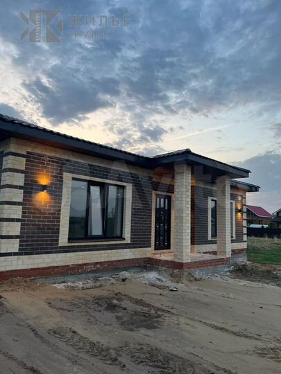 Коттедж 113 м² на участке 5,5 сот.