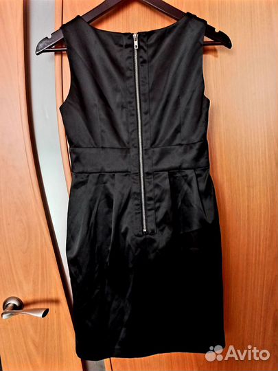 Маленькое черное платье