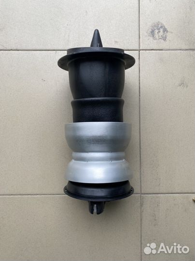 Пневмобаллон задний Ауди Q7