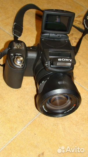 Фотоаппарат sony DSC-R1. Киев 19. Polaroid