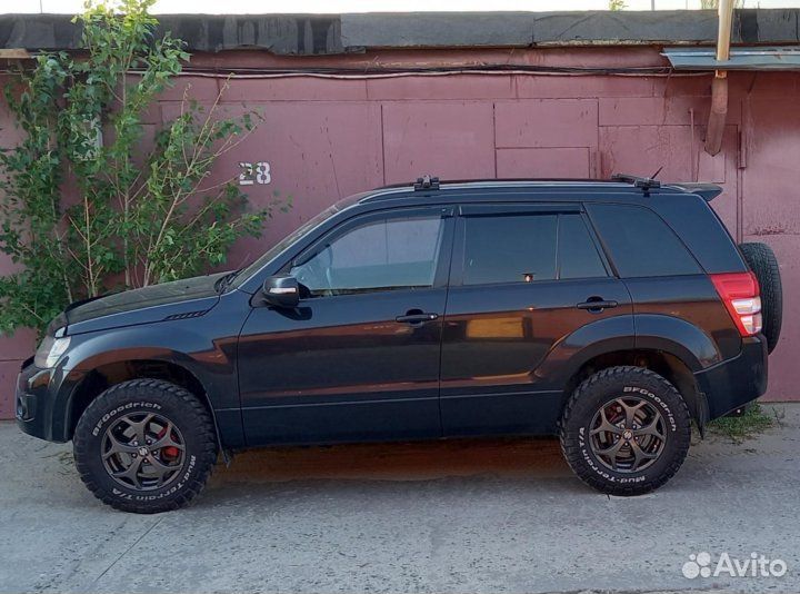 Suzuki Grand Vitara 2.4 МТ, 2012, 169 000 км