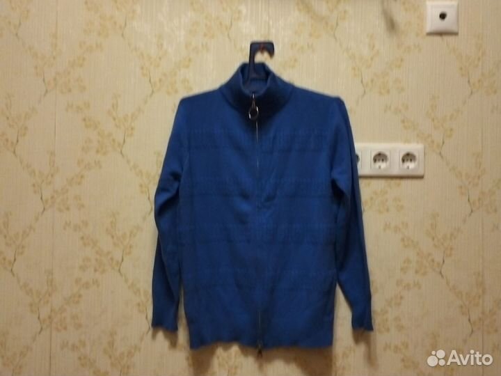 Кофта на молнии синяя
