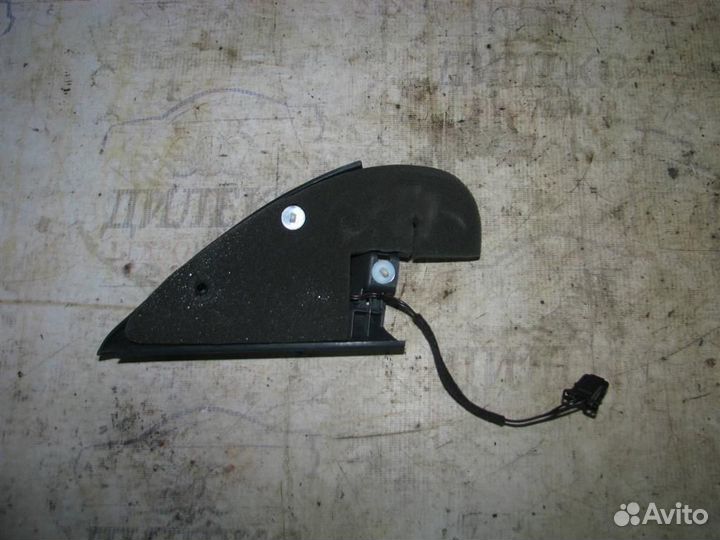 Крышка зеркала внутренняя правая VW Tiguan 2007-2