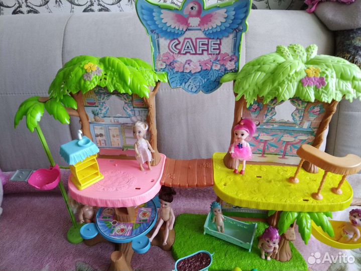 Кукольный домик