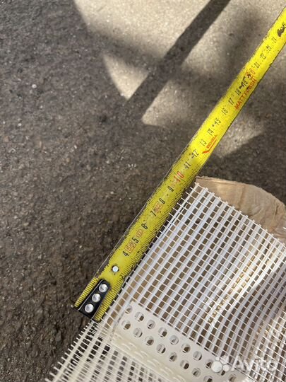 Угол из пвх с сеткой