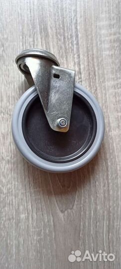 Колесо поворотное 9см