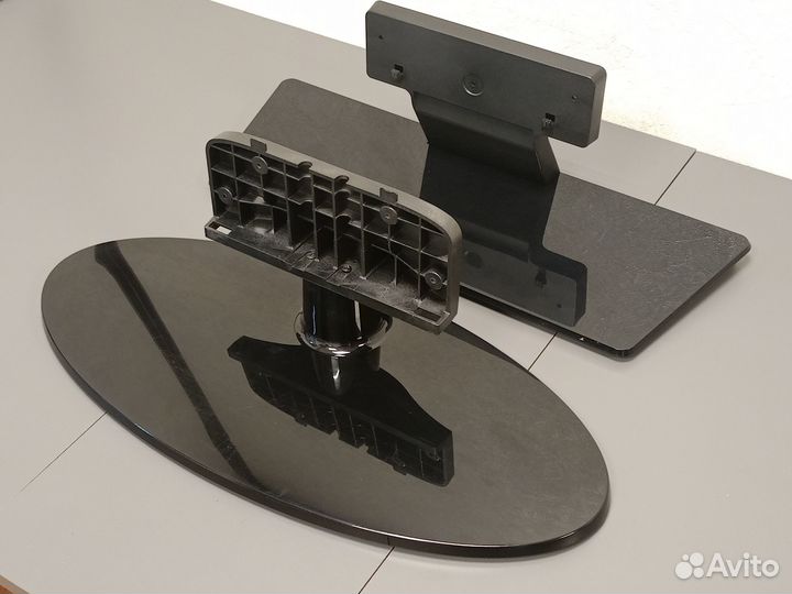 Ножки (подставки) для телевизоров и мониторов