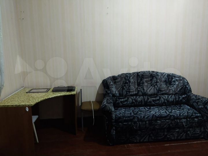 Комната 17 м² в 4-к., 2/4 эт.