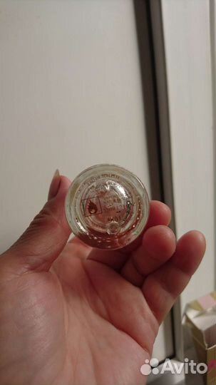 Cherry Blossom lovely gold sparkles от Guerlain