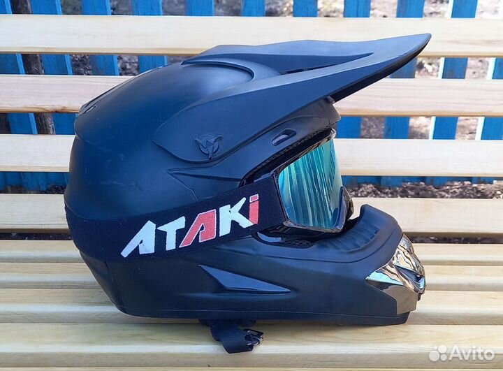 Мотошлем кроссовый бу