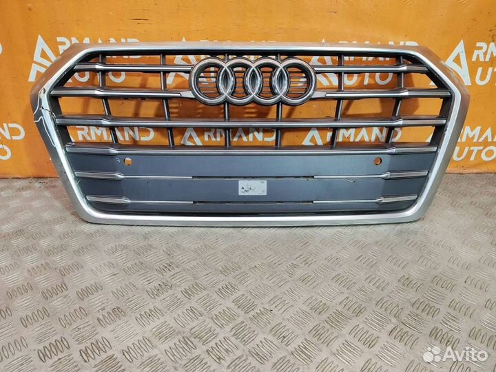 Решетка радиатора Audi Q5 2 FY 2017-2020