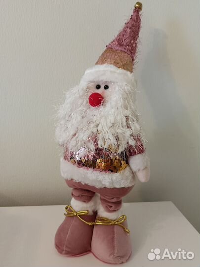 Дед мороз под ëлку новый