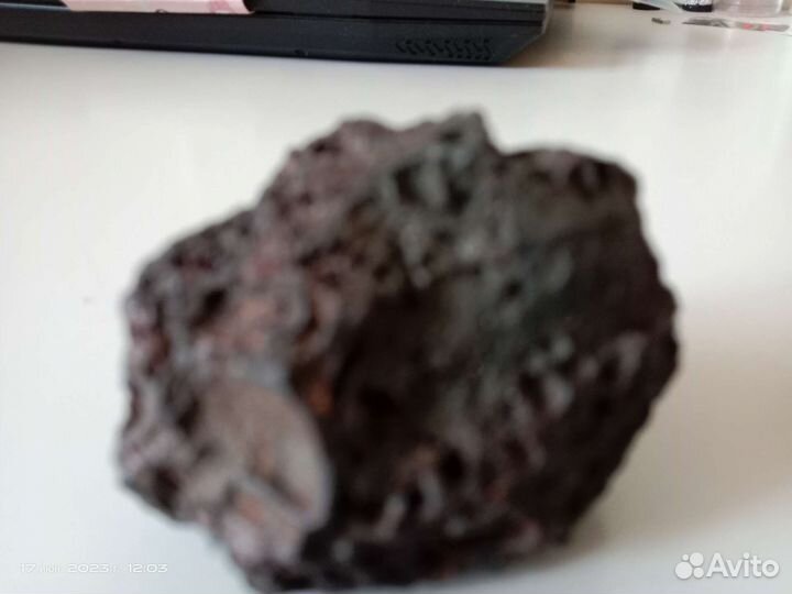 Вроде бы метеорит Камено железный