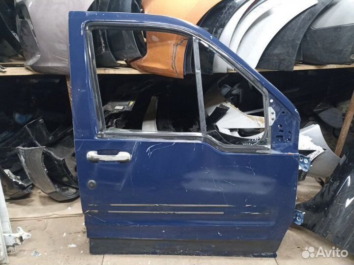 Дверь передняя правая Ford Transit connect