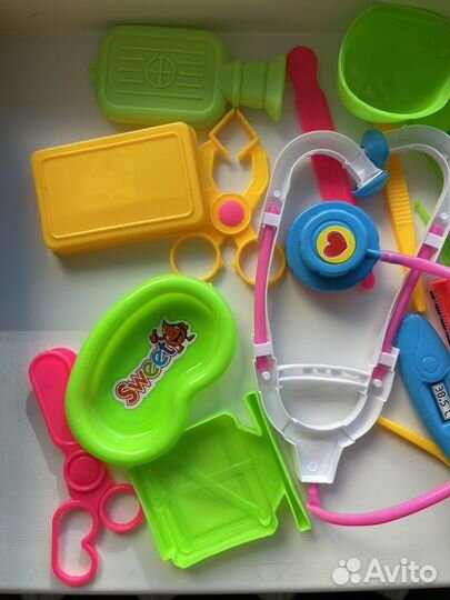 Набор доктора игрушечный