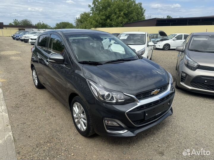 Chevrolet Spark 1.0 CVT, 2019, 11 000 км