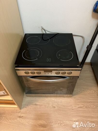 Плита электрическая hansa