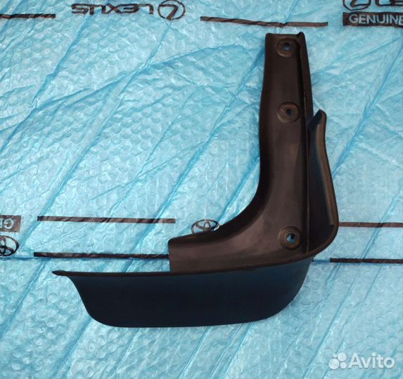 Брызговик Lexus Rx (2) задний правый 03-08