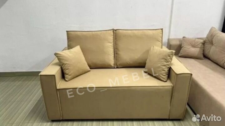 Мини диван в стиле лофт