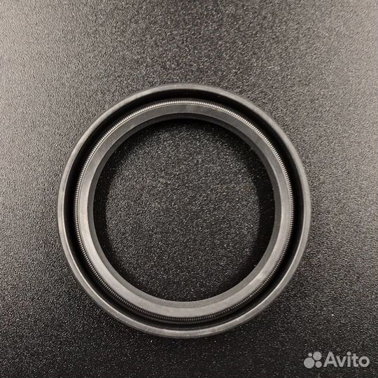 Сальник Tohatsu(32x42x6) (Tohatsu)