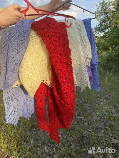 Платок-шаль ручной вязки