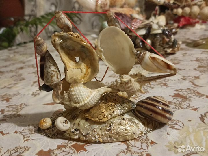 Парусник из ракушек