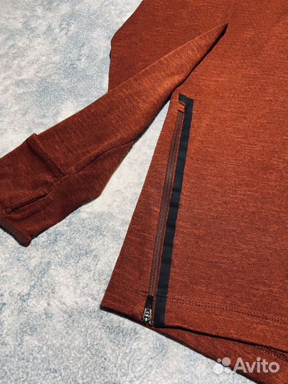 Лонгслив Nike L