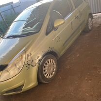 Opel Corsa 1.0 MT, 2007, 180 000 км, с пробегом, цена 250 000 руб.