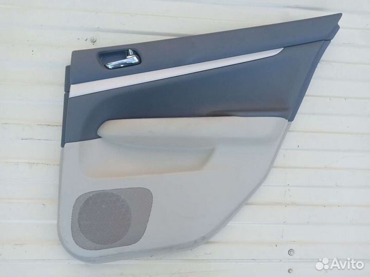 Обшивка задняя правая infiniti g35 v36 VQ35HR