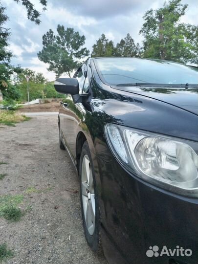 Honda Civic 1.8 AT, 2007, 323 327 км