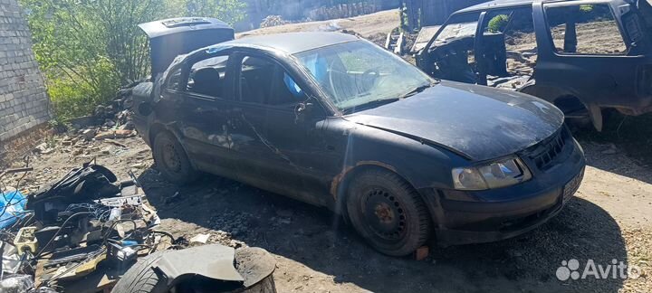 В разборе Volkswagen Passat B5