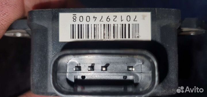 Датчик курсовой устойчивости Toyota RAV4 30