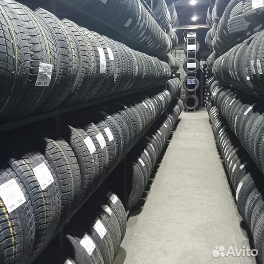 Nokian Tyres Hakka Black 2 SUV 255/50 R19 107W