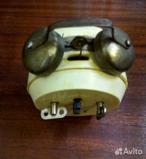 Часы и будильники СССР