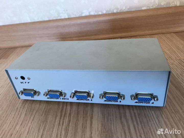 Разветвитель VGA Gembird на 4 канала