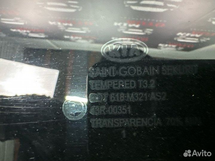 Стекло двери заднее левое Kia Ceed 1 Ed Hb 1.6