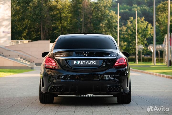 Аренда Mercedes-Benz AMG C43