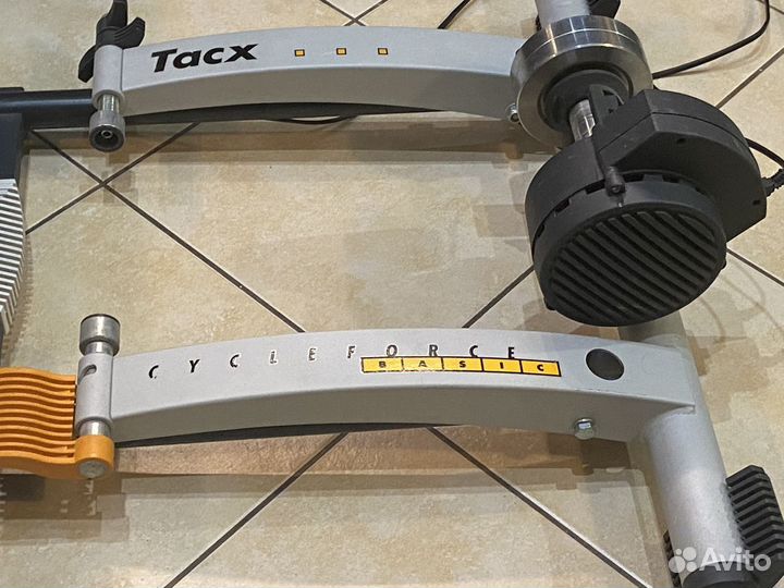 Велостанок Tacx / Sram Red 11sp