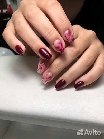 Мастер маникюра и педикюра