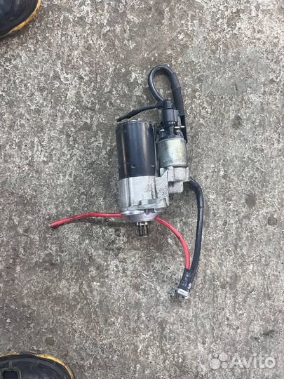 Стартер Volkswagen Tiguan 2.0 CCZ