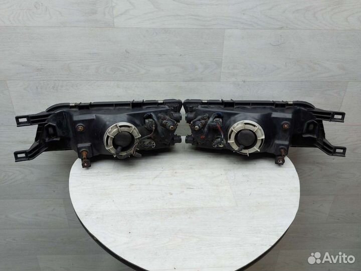 Фары Nissan Almera N15. 1995-2000 Комплект