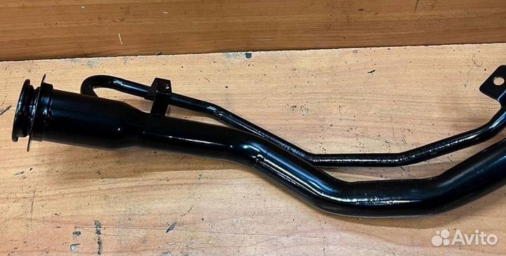 Горловина топливного бака Mitsubishi Lancer 10 (C