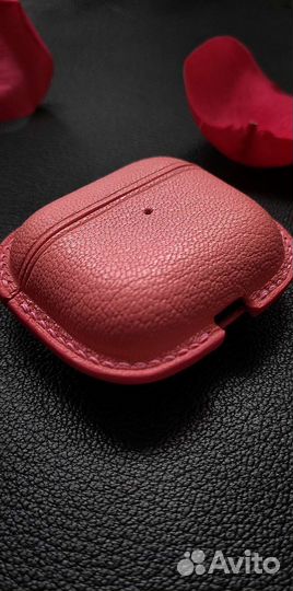 Кожаный чехол для airpods