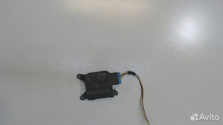 Электропривод отопителя Volkswagen Tiguan, 2012