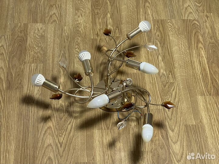 Люстра потолочная, светильник цоколь Е14