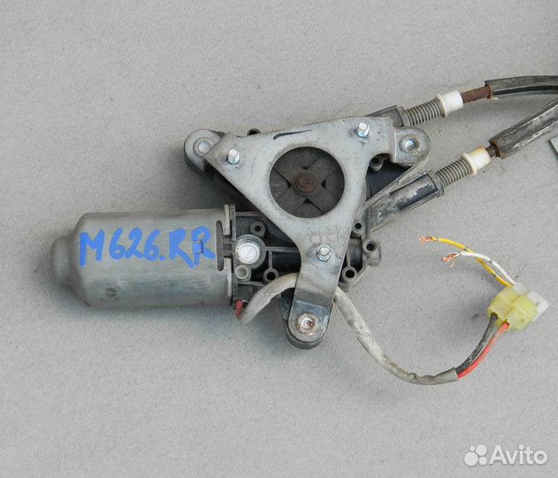 Стеклоподъемник задний правый Mazda 626 GE