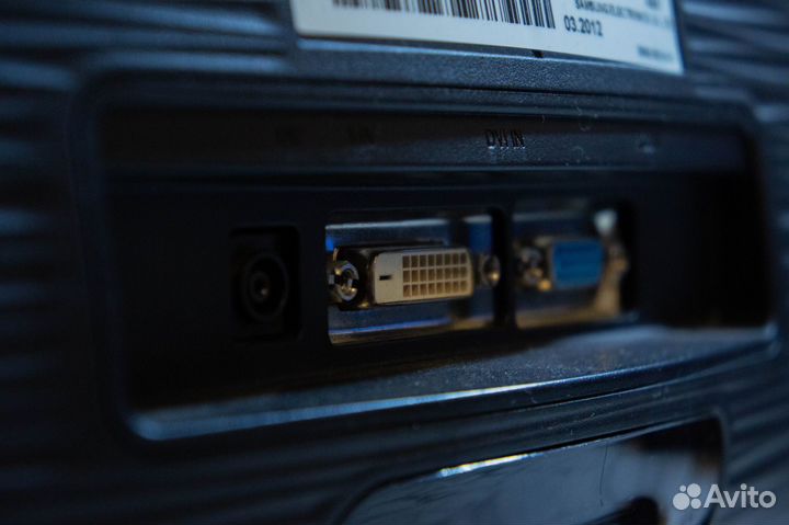 Монитор Samsung 23 Full HD